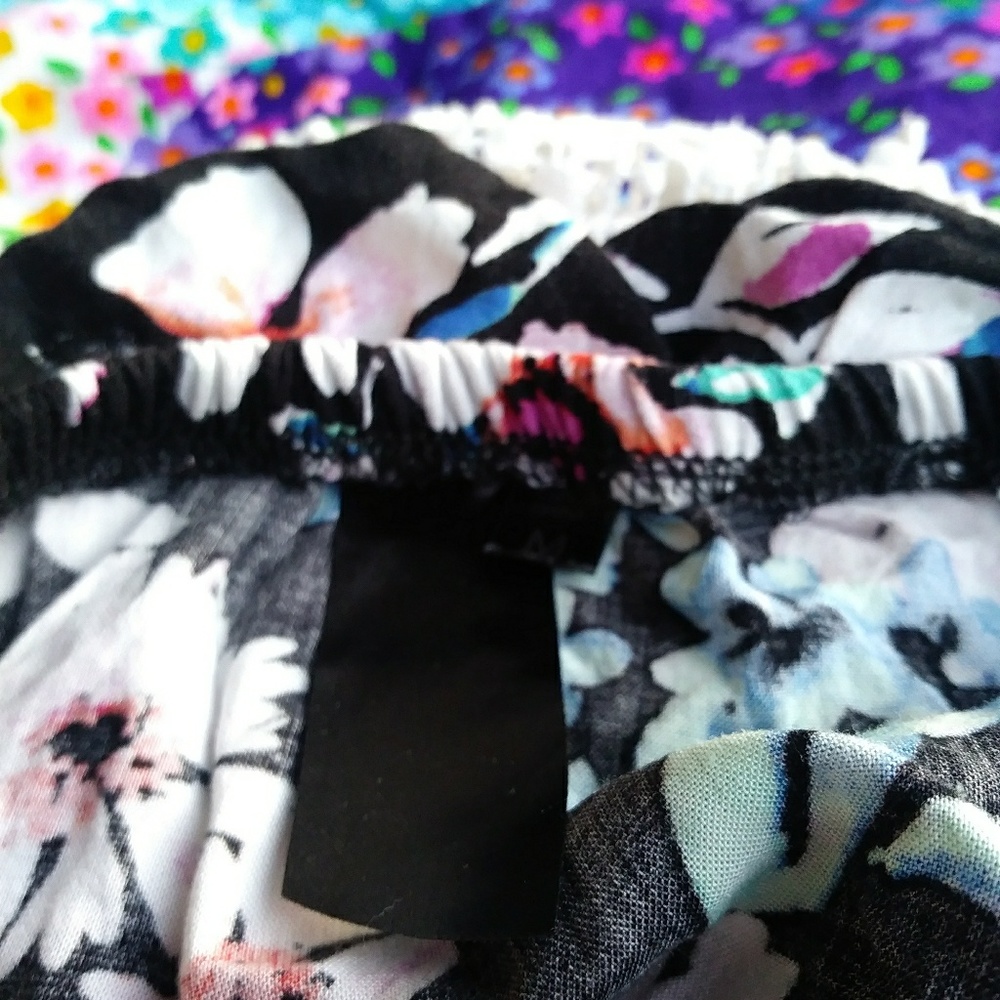Strapless Boho Floral Dress - Picture 4 of 5
